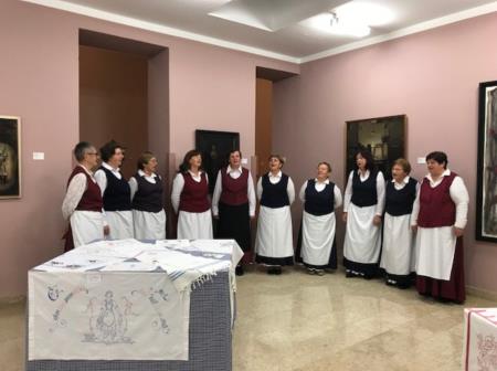 Razstava ročnih del Iz babičine skrinje 2